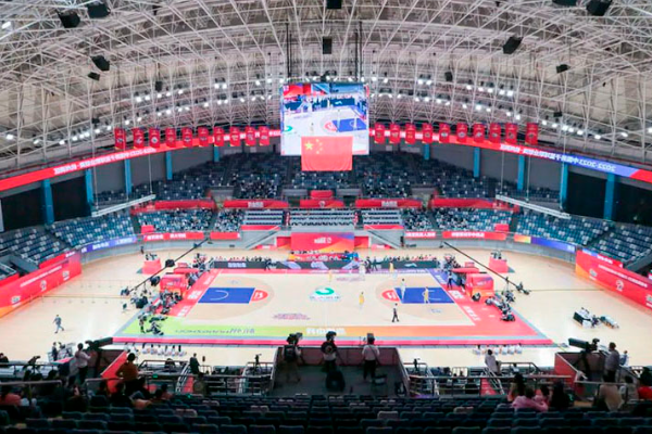 廣廈隊的主場是哪個體育場？