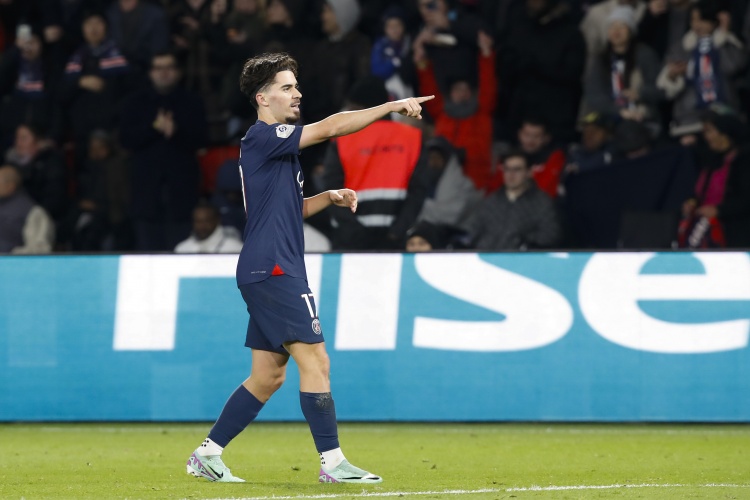 維蒂尼亞的進(jìn)球是巴黎隊(duì)史歐冠第300球 法國(guó)首支300球俱樂部